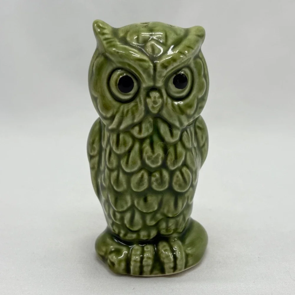Green Owl Ceramic Salt or Pepper Shaker Single Japan Olive Green Vintage